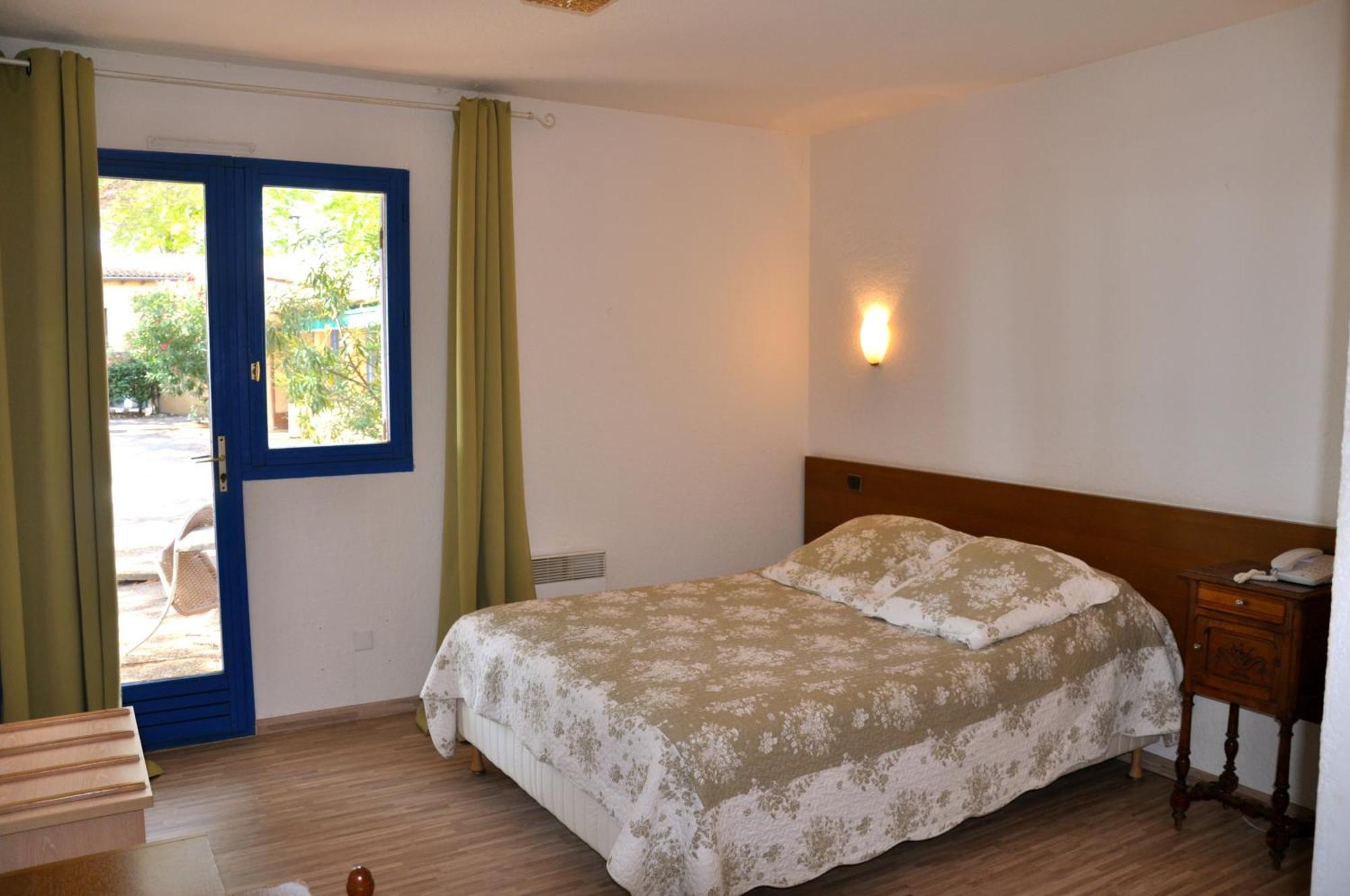 Le Provence Hotel Manosque Kamer foto