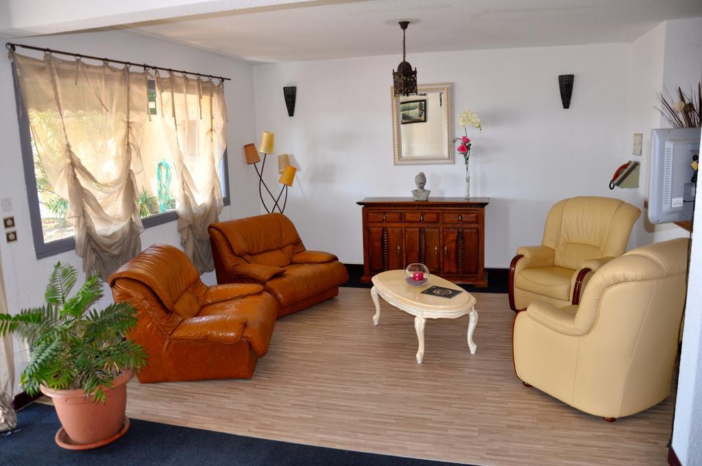Le Provence Hotel Manosque Kamer foto